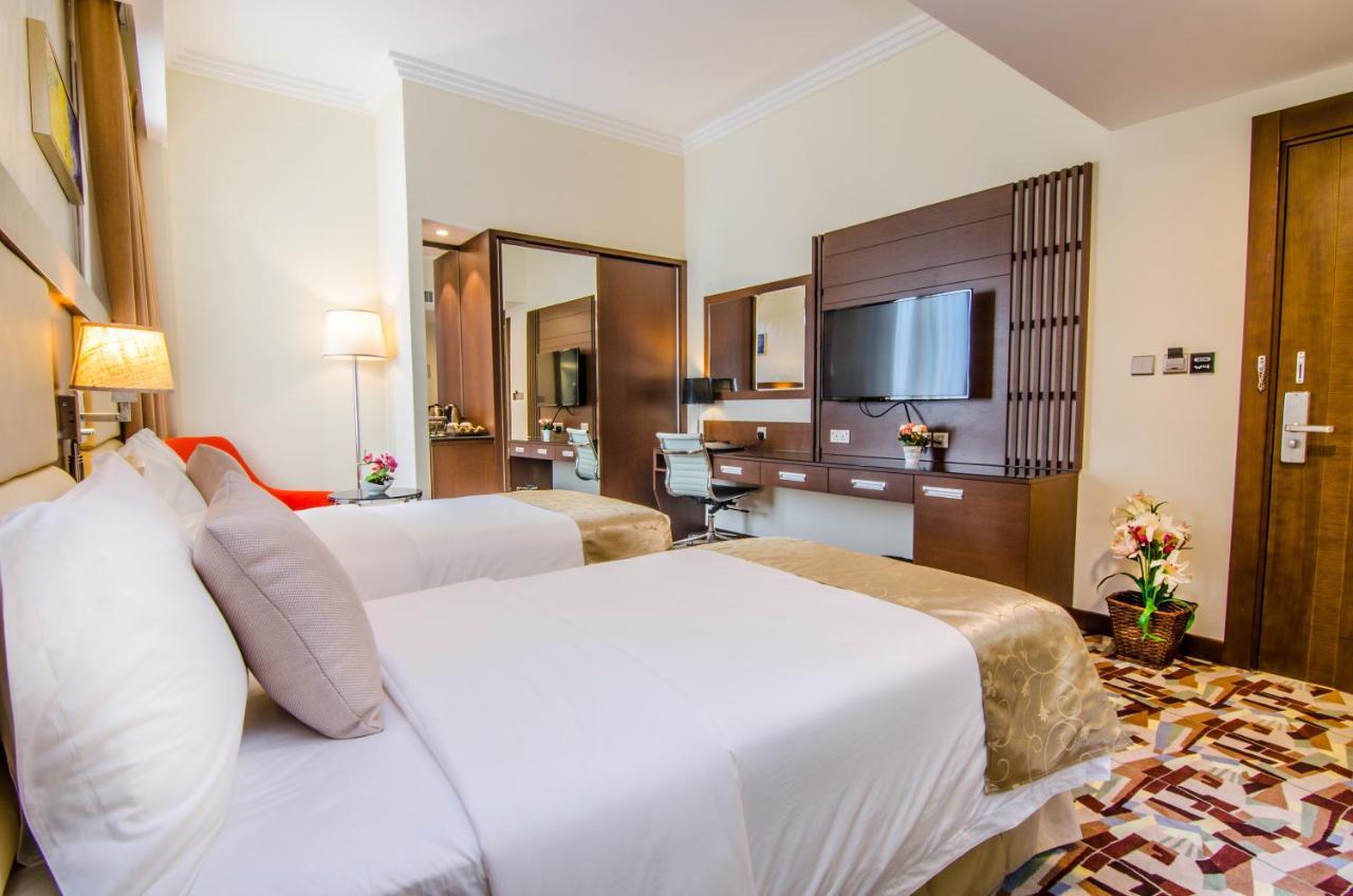 Al Murooj Grand Hotel Muscat Eksteriør bilde