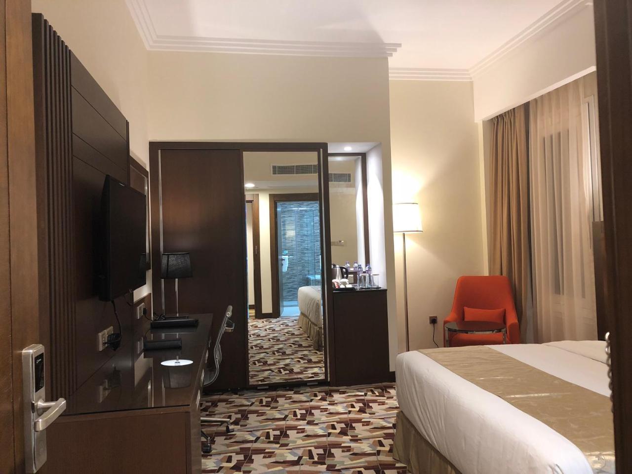 Al Murooj Grand Hotel Muscat Eksteriør bilde
