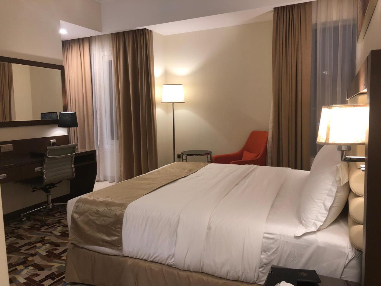 Al Murooj Grand Hotel Muscat Eksteriør bilde
