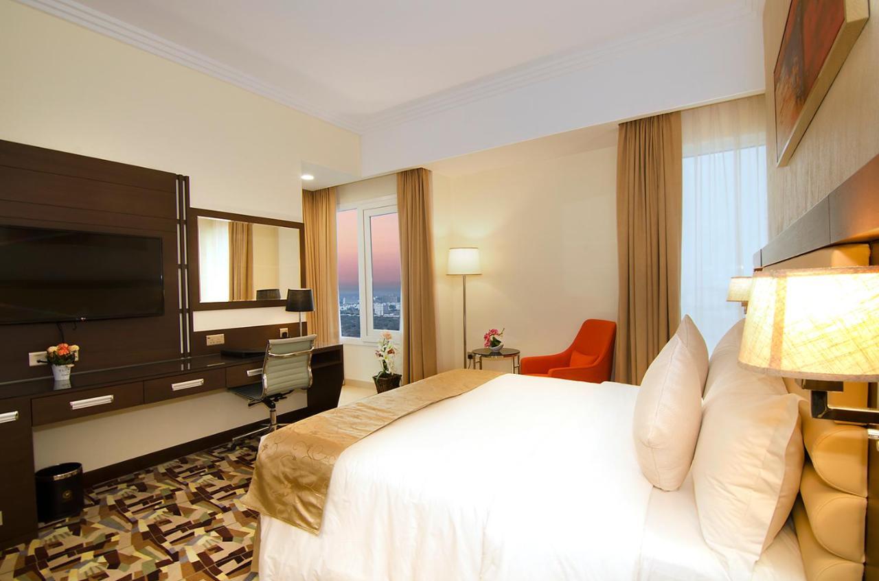 Al Murooj Grand Hotel Muscat Eksteriør bilde